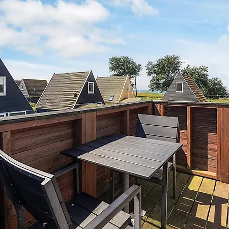 4 Person In Hébergement de vacances *