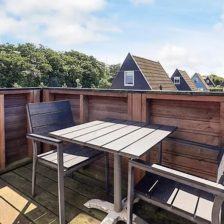 Hébergement de vacances 4 Person In *